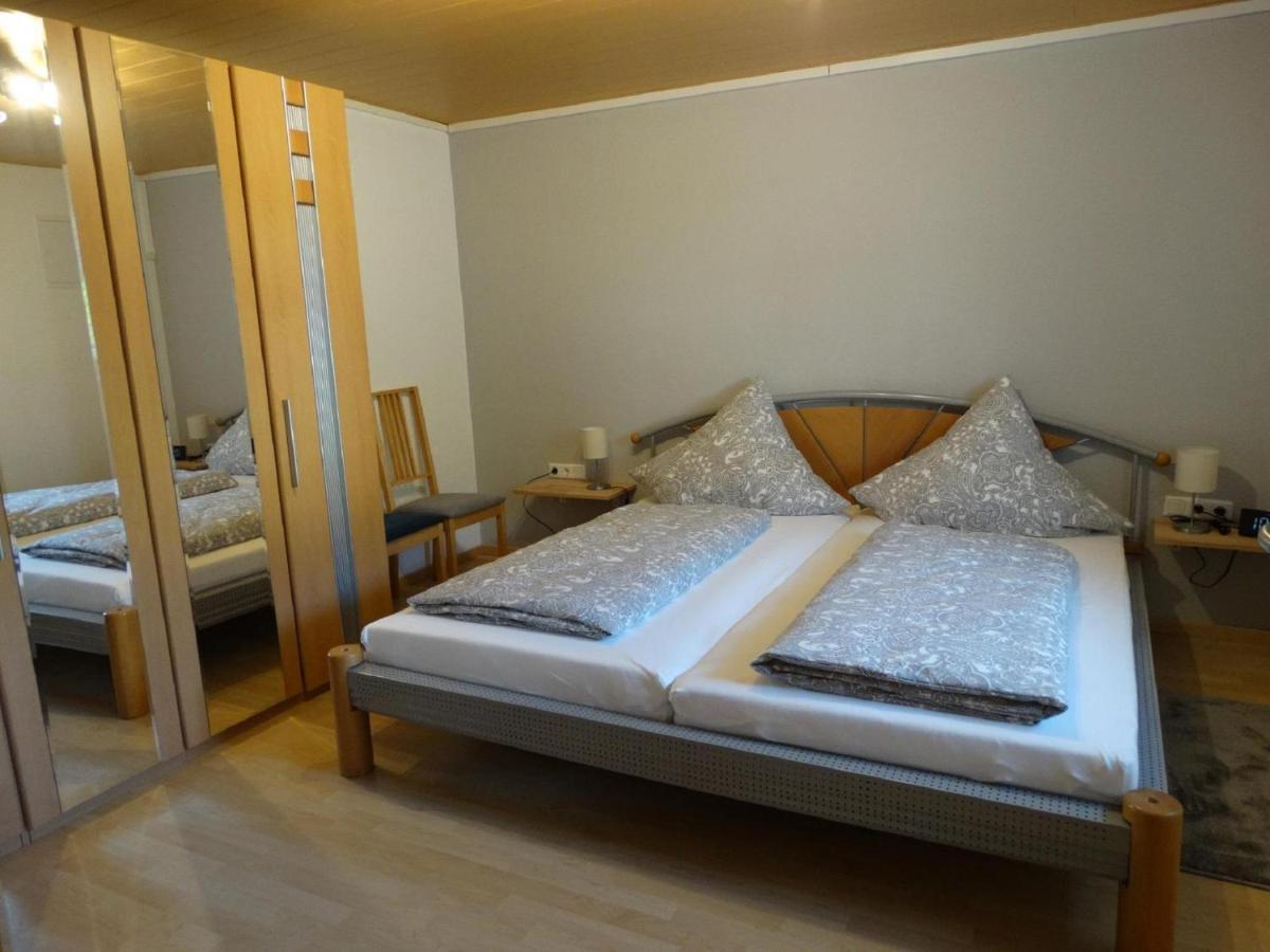 Ferienwohnung Christine Heckendalheim Exteriör bild